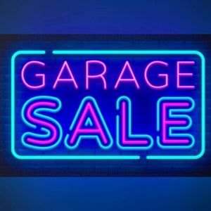 Garage sale prices!! Clean my closet out!!